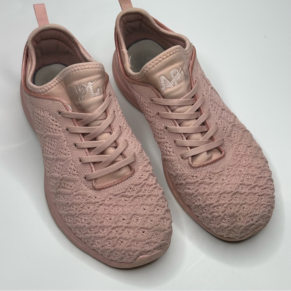 APL Techloom Phantom Rose Gold Pink Knit Running Shoes Sneakers size 10.5